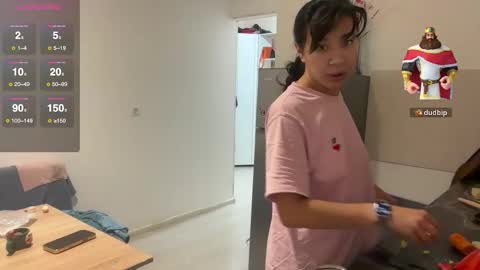 Lina online show from 11.18.25