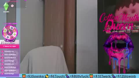 Snapshot of cottonmoufqueen chatting on 06.25.26 cottonmoufqueen online show from 06.25.26