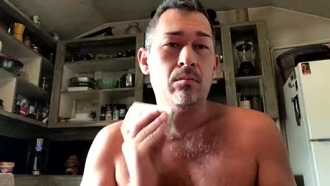 Snapshot of countryjoe2002 chatting on 12.14.25 countryjoe2002 online show from 12.14.25