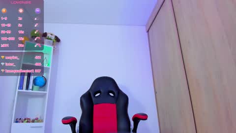 Kay online show from 03.11.25