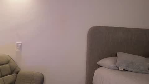 Snapshot of couple_of_your_dreams_ chatting on 06.02.26 Kay online show from 06.02.26