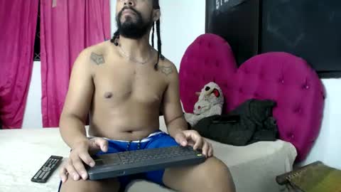 couple_sex_kinky online show from 12.14.24