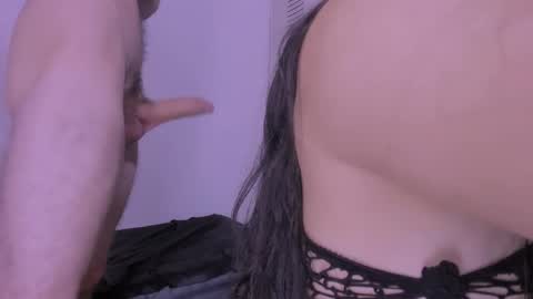 Snapshot of couple_sexxo chatting on 10.16.25 Couple sexxo online show from 10.16.25