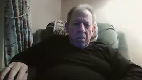 courieral1 online show from 11.24.25