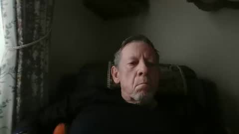 courieral1 online show from 11.29.25