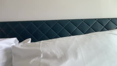 Courtney online show from 10.03.25