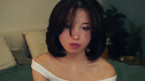 Yui online show from 01.31.25