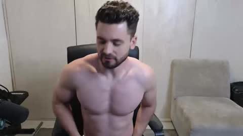 Snapshot of cowboylean chatting on 11.20.25 cbl online show from 11.20.25