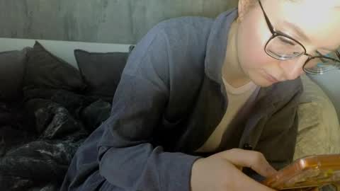 Snapshot of coy_girl_ chatting on 06.10.26 My name is Emma - HELP COLLECT TOKENS FOR THE OPERATION FOR MY DAUGHTER online show from 06.10.26