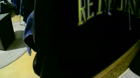 coyote017 online show from 11.05.25