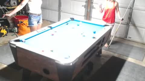 Cpl2Thrpl online show from 09.27.25