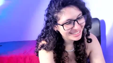 Snapshot of cracker_doll chatting on 03.01.25 cracker online show from 03.01.25