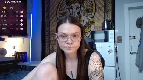 cranberry_hot online show from 05.29.26