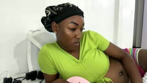 Snapshot of crave_meslowly chatting on 07.19.26 Taliee online show from 07.19.26
