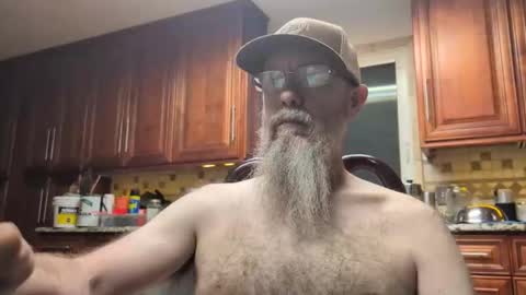 Snapshot of craven_moreass chatting on 06.04.26 Dick Fitswell online show from 06.04.26