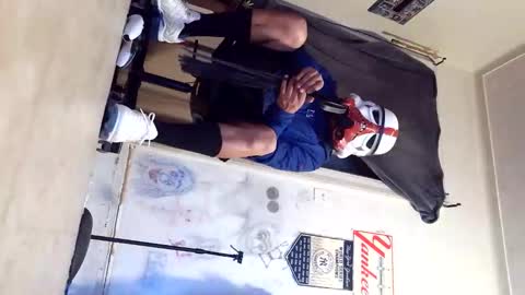 Snapshot of crazy4feetmanic chatting on 11.01.25 drbucknaked online show from 11.01.25