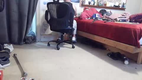 Snapshot of crazy4feetmanic chatting on 05.16.26 drbucknaked online show from 05.16.26