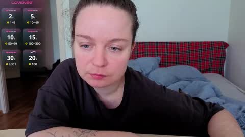 crazy_space11 online show from 02.18.26