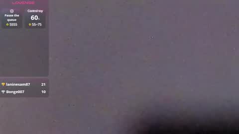 Snapshot of crazybeef__ chatting on 01.10.25 Caro Andrew online show from 01.10.25
