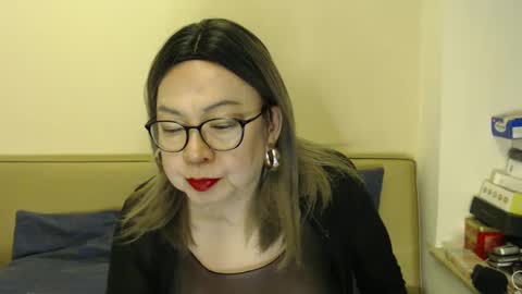 Kelly   online show from 01.12.25