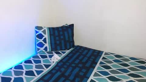 Snapshot of crazyfantasies_ chatting on 01.24.25 Mely online show from 01.24.25