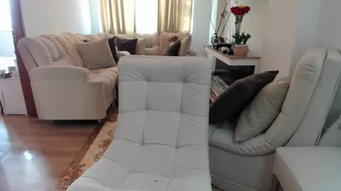 LAURA online show from 01.19.26