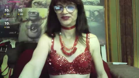 Snapshot of crazyjuny chatting on 11.15.25 CrazyJuny online show from 11.15.25