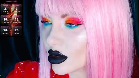 Roxy online show from 01.14.25