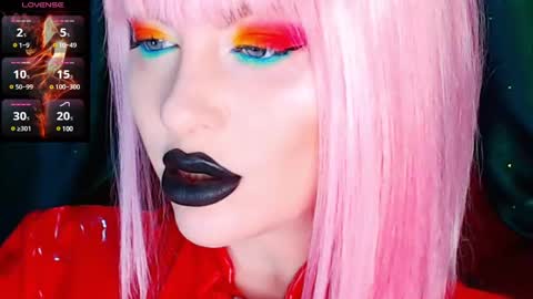 Roxy online show from 02.06.25