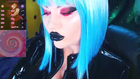 Roxy online show from 11.05.25