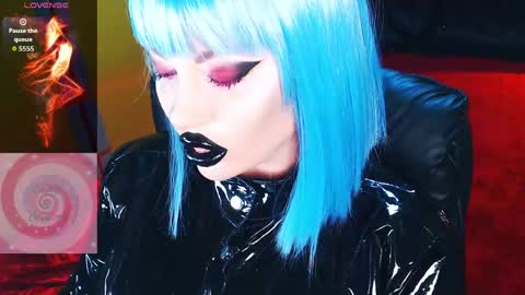 Roxy online show from 04.25.26