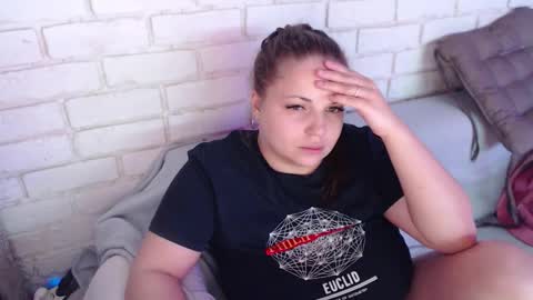 Snapshot of crazyy_girl_ chatting on 02.12.26 Crazyy Girl online show from 02.12.26