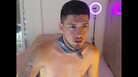 Snapshot of crazyybull chatting on 10.05.25 Bull online show from 10.05.25