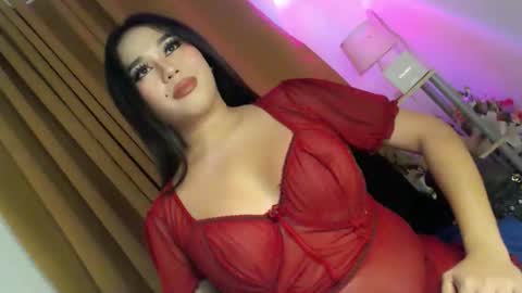 A S H L Y online show from 04.22.26