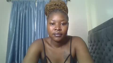 Snapshot of creamy_pie1 chatting on 03.04.26 creamy_pie1 online show from 03.04.26