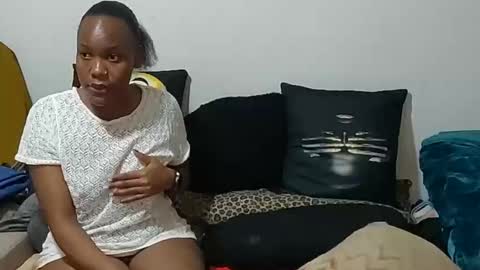 creamyhub online show from 11.08.25