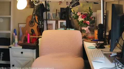 Creature Marie online show from 04.21.26