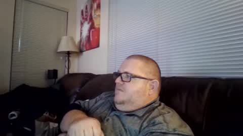 The hopeless romantic online show from 02.21.25