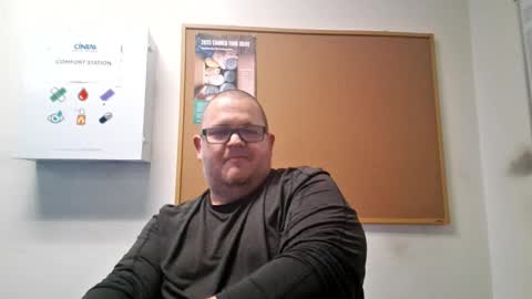 The hopeless romantic online show from 02.23.25