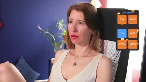 Quinn de la Creme online show from 04.10.26