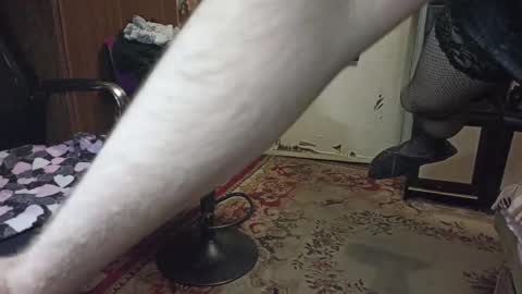 Snapshot of cremjee chatting on 09.28.25 cremjee online show from 09.28.25