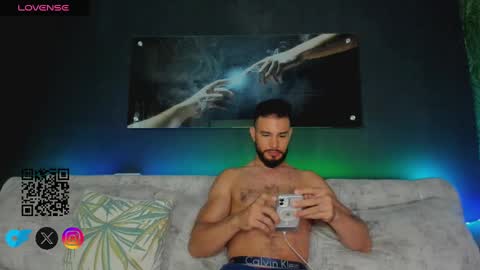 Snapshot of crhistian1_ chatting on 03.06.25 CRHISTIAN online show from 03.06.25