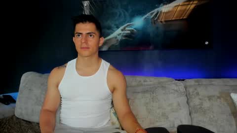 Snapshot of crhistian1_ chatting on 03.09.25 CRHISTIAN online show from 03.09.25