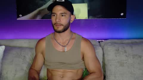 Snapshot of crhistian1_ chatting on 09.09.25 CRHISTIAN online show from 09.09.25