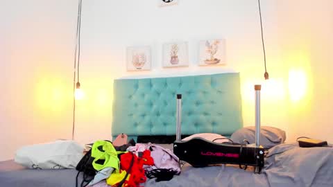 cris_dulce online show from 09.28.25