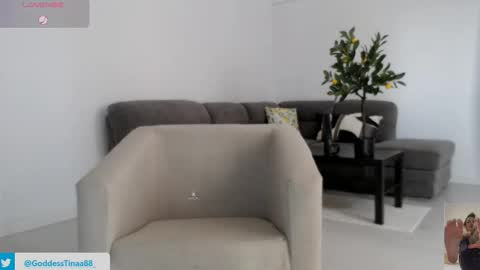 Snapshot of cris_tinne chatting on 04.25.26 cris_tinne online show from 04.25.26