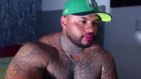 Snapshot of criss_zander202 chatting on 03.16.26 criss zander online show from 03.16.26