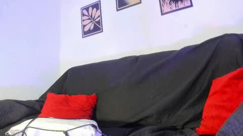 criss_zuri online show from 02.04.26