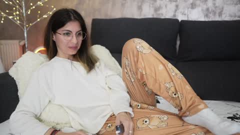 crissy_love online show from 01.28.25