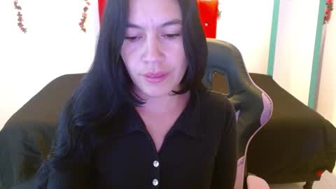 Snapshot of cristal541658 chatting on 02.17.26 cristal541658 online show from 02.17.26